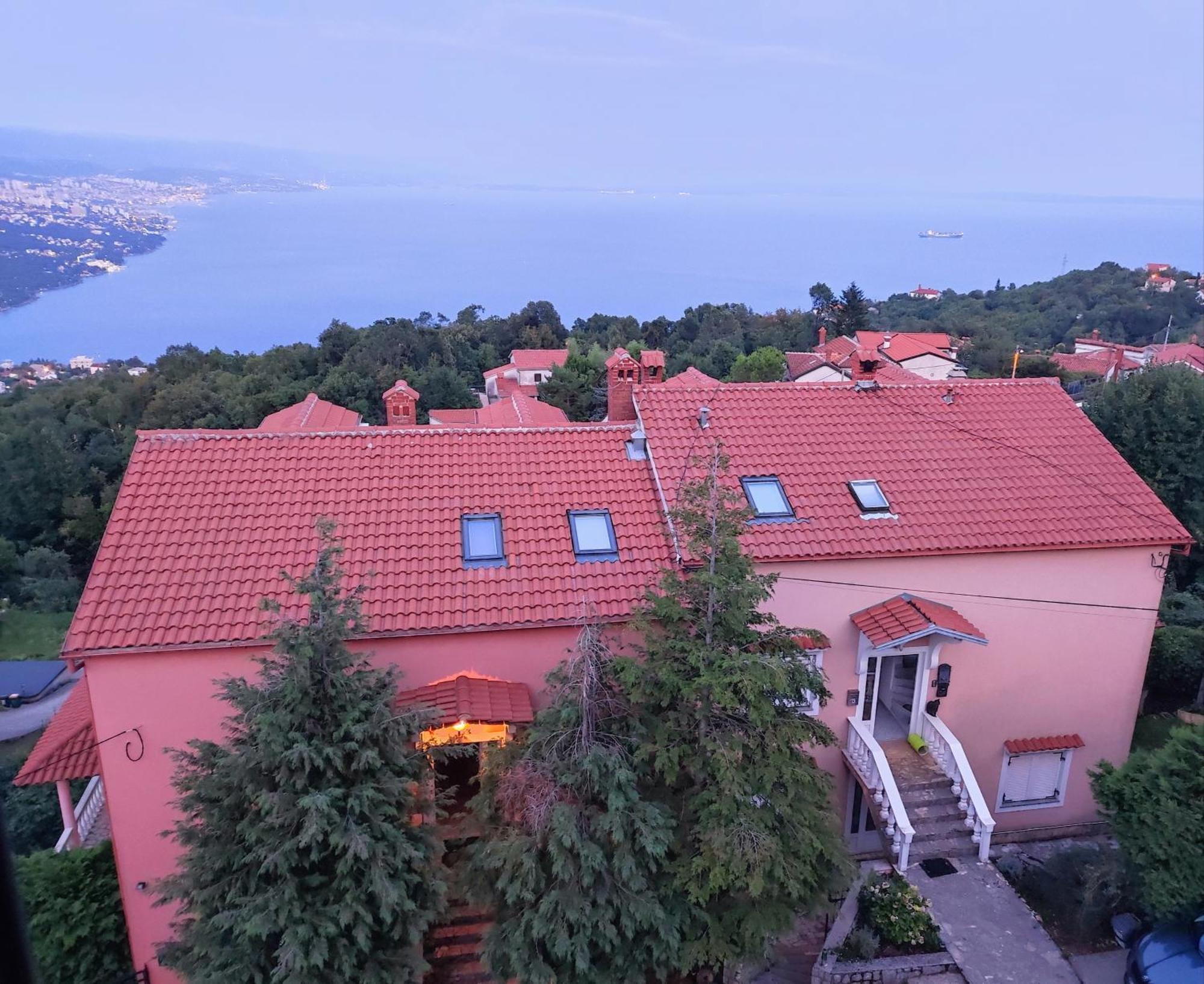 Uphill Opatija Apartment Exterior photo